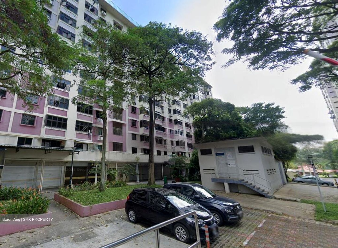 Rumah Tinggi View (D3), Shop House #454000441